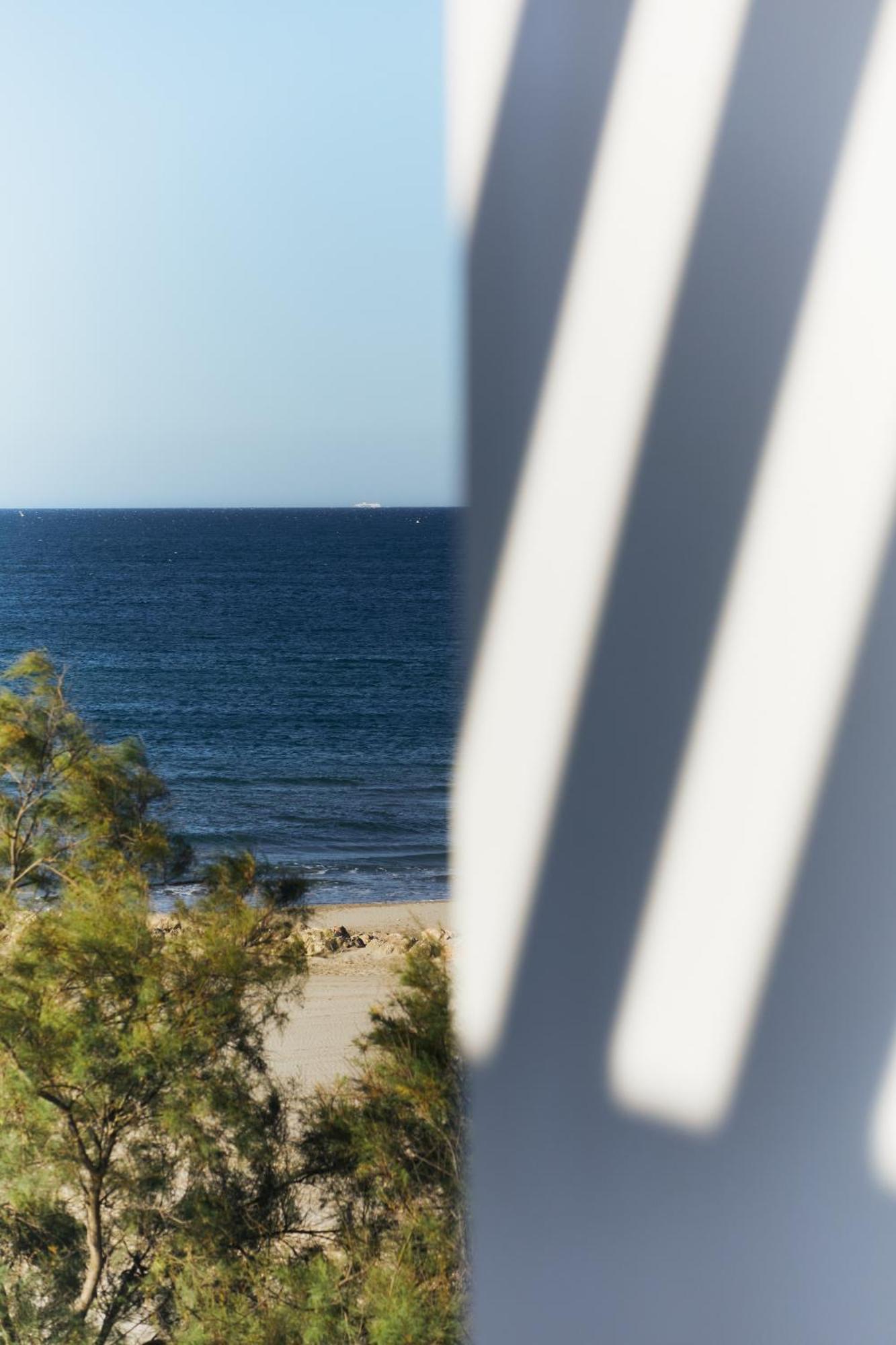 Hotel Plage Palace & Spa Palavas-les-Flots Exterior foto View of the sea from the hotel
