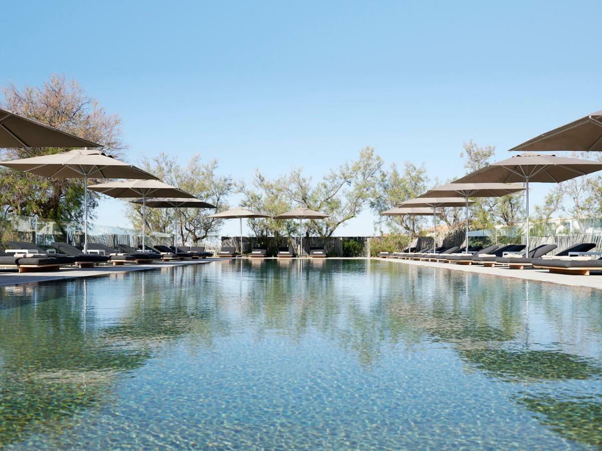 Hotel Plage Palace & Spa Palavas-les-Flots Exterior foto The pool at the hotel